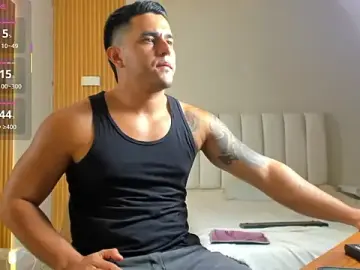 Stripchat Watch Live Sex Cams of big-tyler