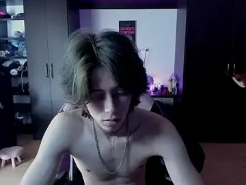 Stripchat Best Webcam of xIce_Boy