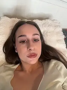 Stripchat Adult Webcams of ChiaraSommer