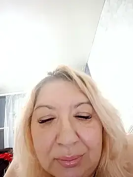 Stripchat Live Sex Cam of URALS-BOOBS