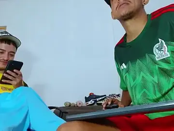 Stripchat Adult Webcams of skinny23cm