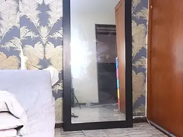 Stripchat Best live sex cam show of tatiana_big_ass_boobs