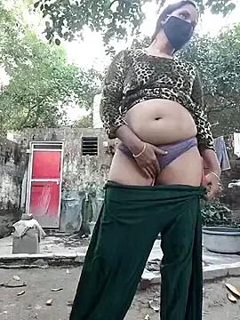 Stripchat Adult Webcams of Hot_malika1