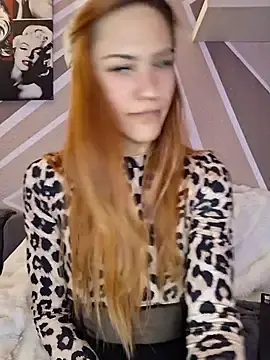 Stripchat Free Live Porn of SlimBellaa