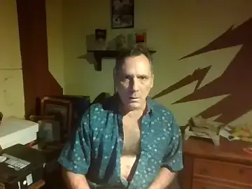 Stripchat Free Porn Cam of HunkofRock