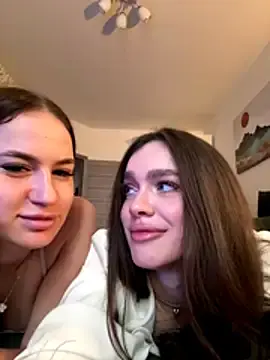 Stripchat Sex Chat of MayaGlow