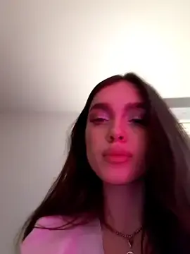 Stripchat Adult Webcam of MayaGlow