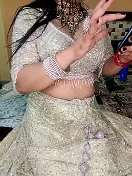 Stripchat Adult Video Chat of PRIYA_22