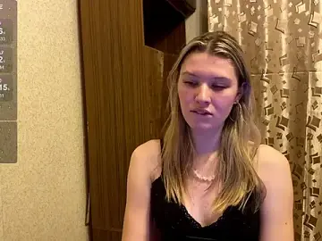 Stripchat Adult Video Chat of SkyeDavis