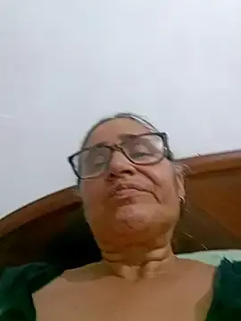 Stripchat Sex Cam of _candi