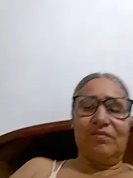 Stripchat Sex Cam of _candi