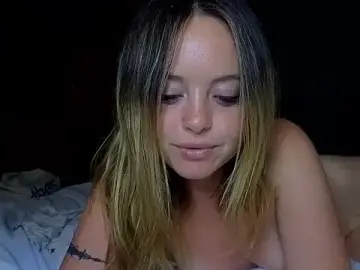 Stripchat Free Live Porn of TheQueenCobra