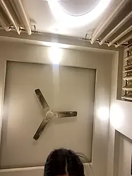 Stripchat Live Porn of somya_girl