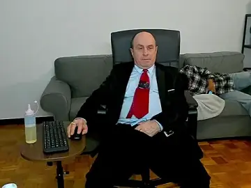 Stripchat Nude Webcam of masterboy50