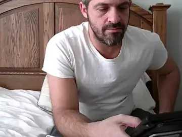 Stripchat Adult Video Chat of Troyt87