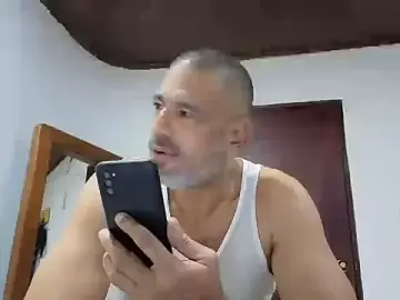 Stripchat Sex Cam of jackbigcock11