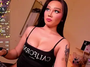 lily_browndolly from stripchat