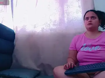 Stripchat Sex Cam of brunnette_hot