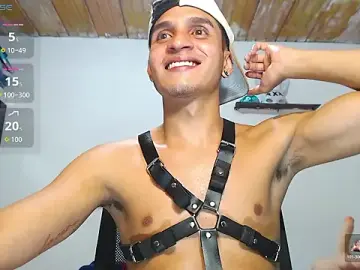 Stripchat Best live sex cam show of Angel_latinboy