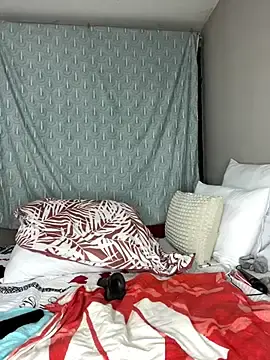 Stripchat Watch Live Sex Cams of Kinkyy_