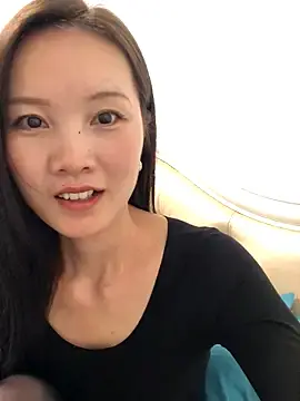 Stripchat Live Porn of Mile-m