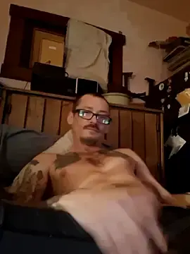 Stripchat Live Porn of THUROBREED83