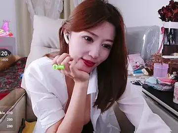 Stripchat Watch Live Sex Cams of Tangtang-baby