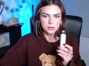 Nova_SIN from stripchat