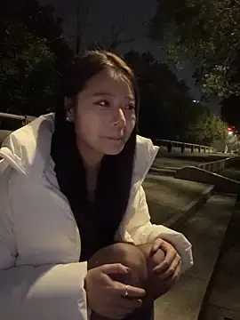 Stripchat Live Sex Cam of redrose520