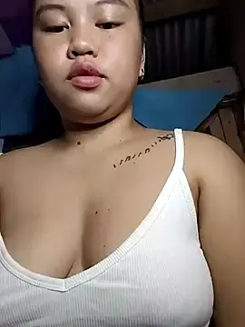 Stripchat Live Sex Cam of Cutie_Sweet_Girl69