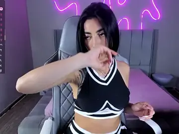 Stripchat Best Webcam of Emma_Lirys