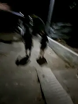 Stripchat Sex Cam of royalgirls_x