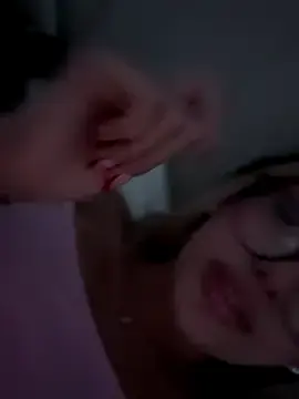 Stripchat Live Sex Cam of saliha_pinky_