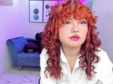 Stripchat Sex Cam of Theia_moon