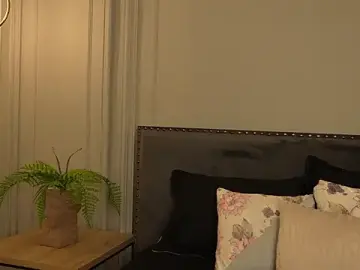 IrisBaker from stripchat