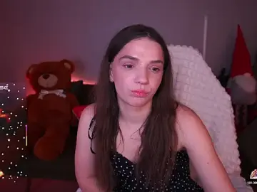 Stripchat Adult Webcam of MirielleNymph