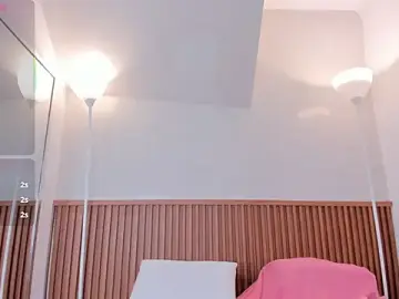 Stripchat Adult Video Chat of nicol_giraldoo