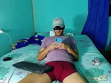 Stripchat Nude Webcam of dirty_boy_horny