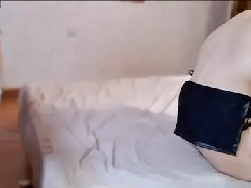 Stripchat Adult Webcam of nidejiajiababy