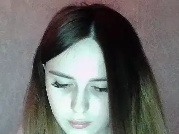 Stripchat Adult Webcam of SweetLoraa