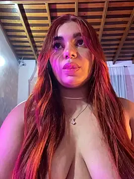 Stripchat Sex Cam of Anny_arango1