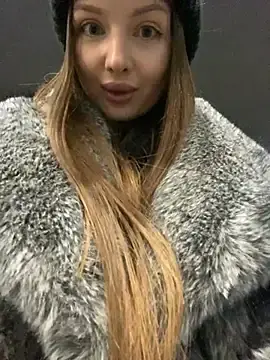 Stripchat Best live sex cam show of KrisMagnoly