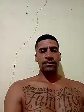 Stripchat Live Sex Cam of adriabis013