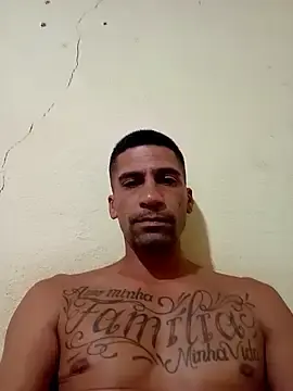 Stripchat Free Live Porn of adriabis013