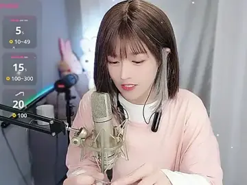 Stripchat Adult Webcam of Tw_Sexynn