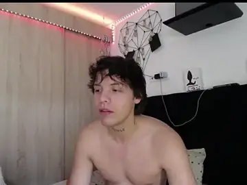 Stripchat Adult Webcams of Santiago_kiler