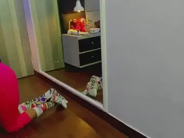 yiyisandoval from stripchat