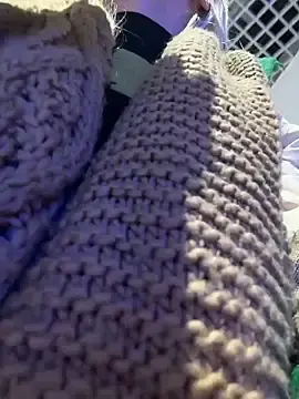 Stripchat Adult Webcam of LikaCat