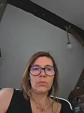 Stripchat Sex Cam of Lina_lou4