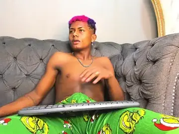 Stripchat Free Porn Cam of MorenitoDigno